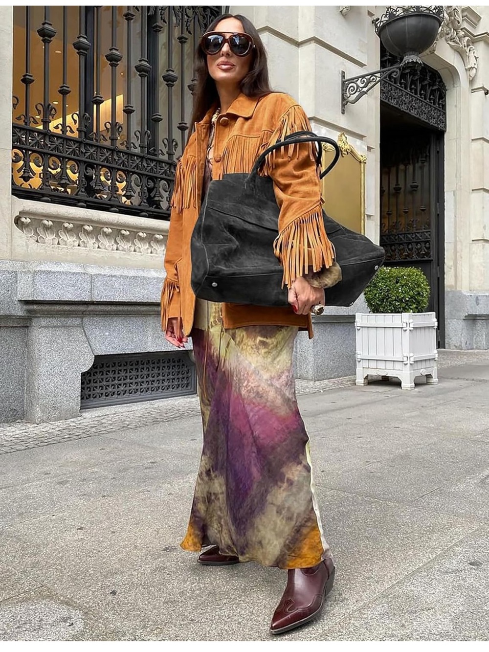 Faux Suede Fringe Jacket - Tan Brown Women’s Coat oversized - Picture 3 of 4